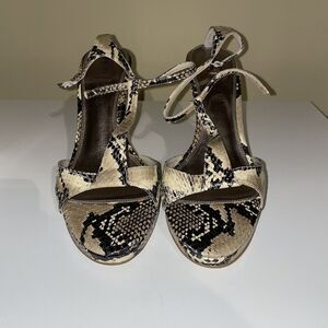 White House Black Market Snake Print Heels Womens Size 10M